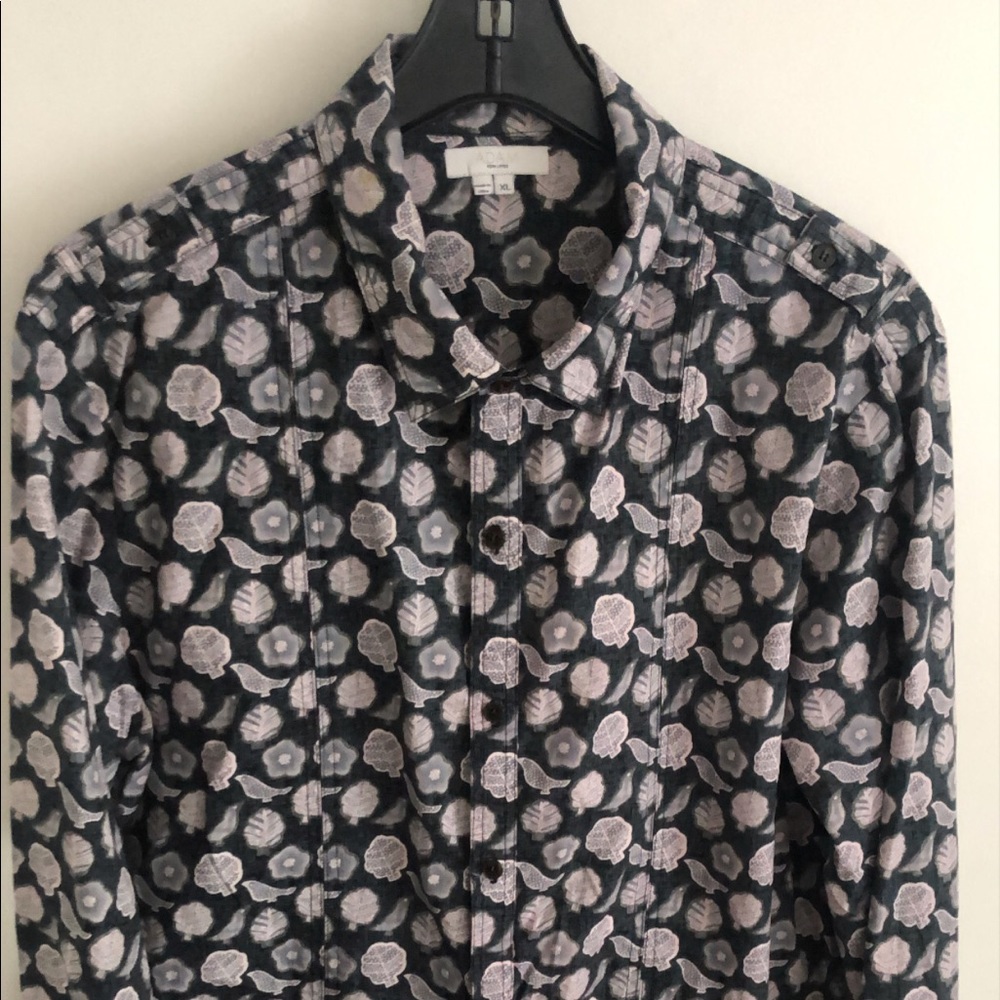 Adam men shirt size XL